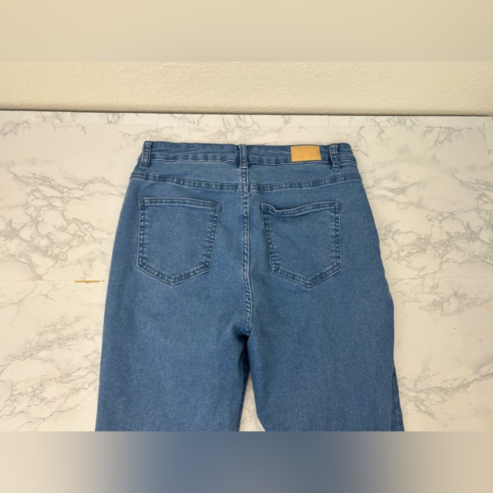 Mele E Pere Jeans Juniors Light Blue Jeans Sz 11 Button Fly Flare Leg Denim​​ - Picture 4 of 7